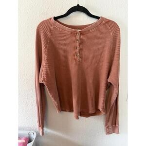 Double Zero Waffle long sleeve size L. Brownish red color